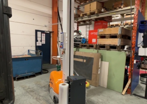 Pallet wrapping robot / stretch film robot - EFFE 3Ti Oscar Touch V.5 -2022