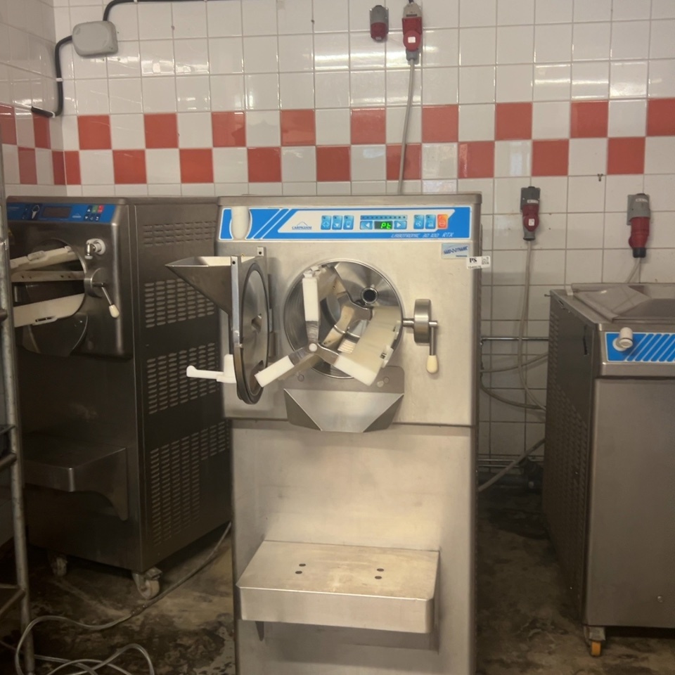 1540076-1 Ice cream machine / Batch freezer – Carpigiani Labotronic 30 100 RTX-D