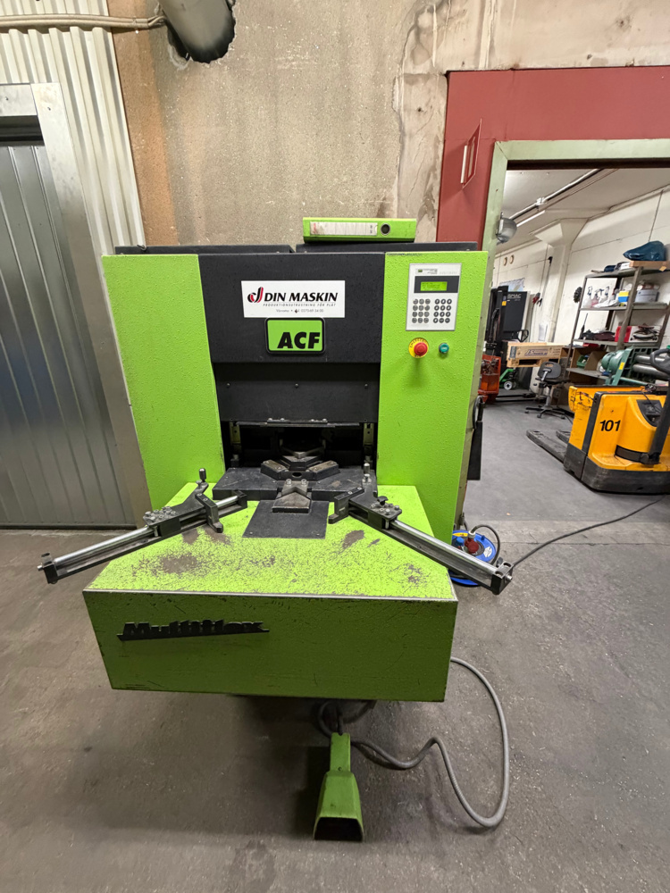 1591971-1 Corner forming machine with accessories - ACF Cornerformer Multiflex MF-25-82 -2002
