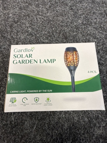 1597477-7 8 st Solcellslampor för trädgården