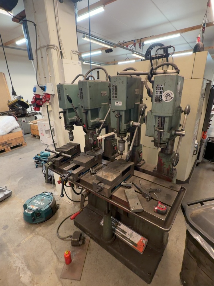 1574882-2 Pillar drilling machine with 4 drilling heads – Arboga G4 / 2508