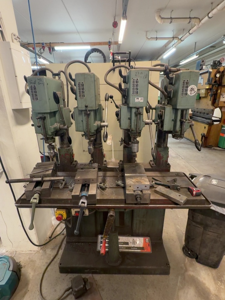1574882-1 Pillar drilling machine with 4 drilling heads – Arboga G4 / 2508