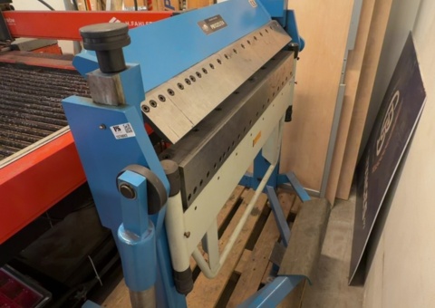 Sheet metal bending machine - Pela PB1020/2A
