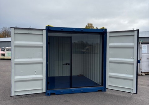 Container 10 fot med glasparti och elinstallation - Container Providers Intl. -2025