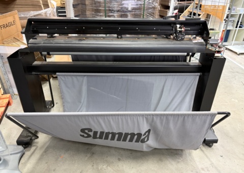 Summa S120 D Series skärplotter (Renoveringsobjekt)