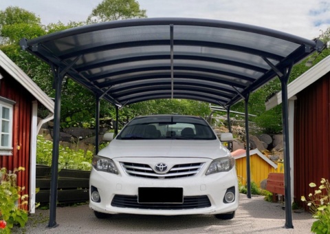 Carport 17 m², aluminiumram med kanalplasttak