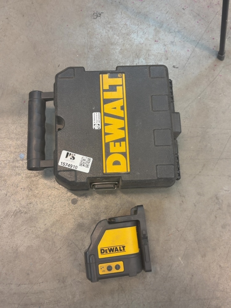 1574910-2 Cross line laser green - Dewalt Cross line laser green, with stand – DeWalt DW088CG