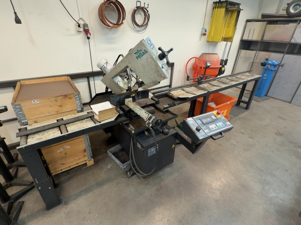 1574902-1 Band saw – Pegas 230x280 SHI-LR