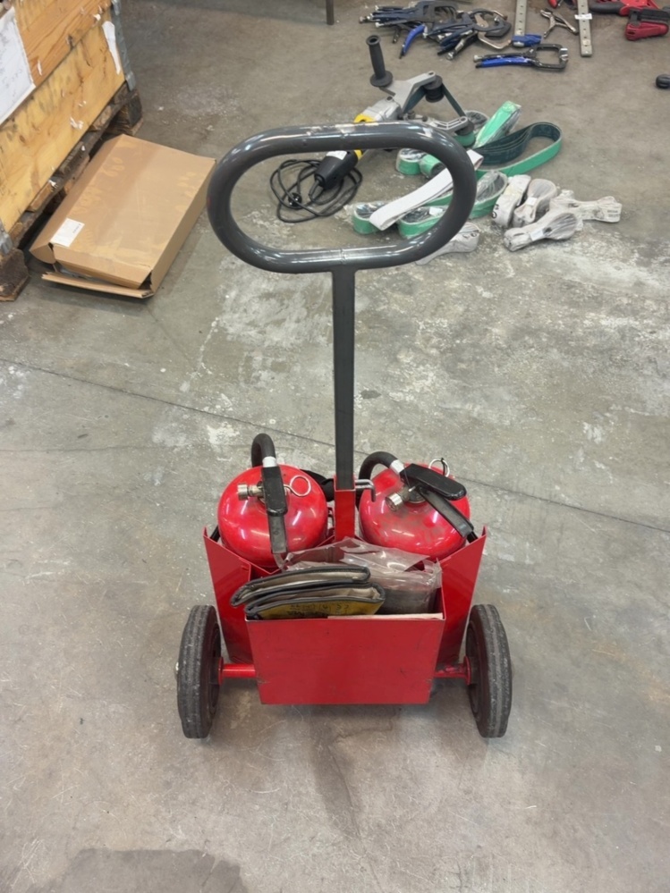 1574917-2 Fire extinguisher trolley with 2 fire extinguishers