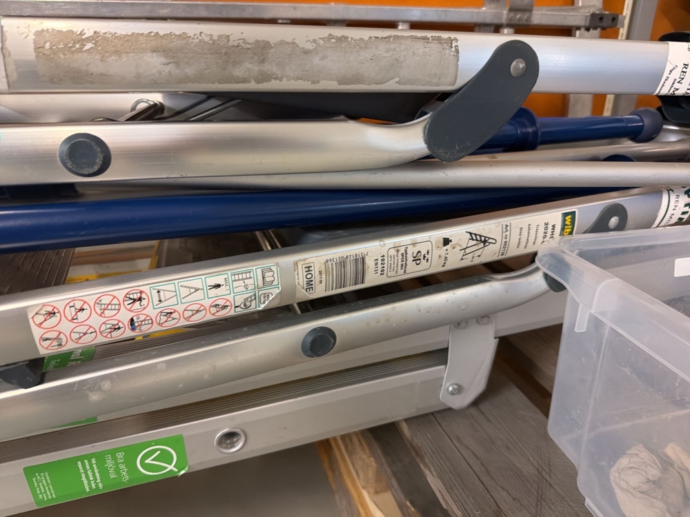 1594715-2 Ladders 4 pcs - Zarges, Wibe and others.