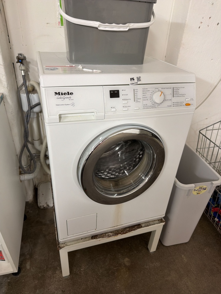 1594720-2 Washing machine - Miele Gala Grande W 3243