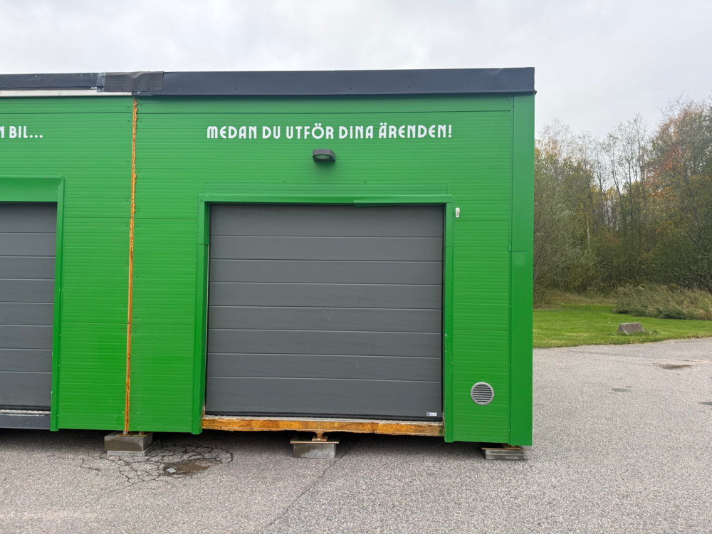 1598720-2 Modules for car wash/reconditioning approx. 88.56 m2
