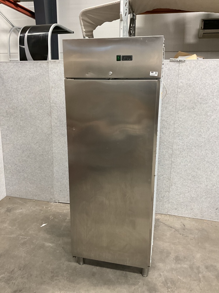 1473829-1 Frysskåp