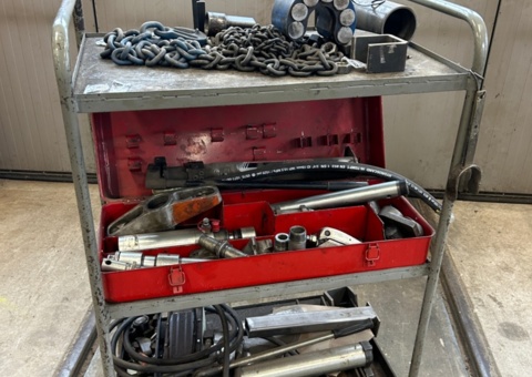 Rullvagn med hydraulutrustning m.m.