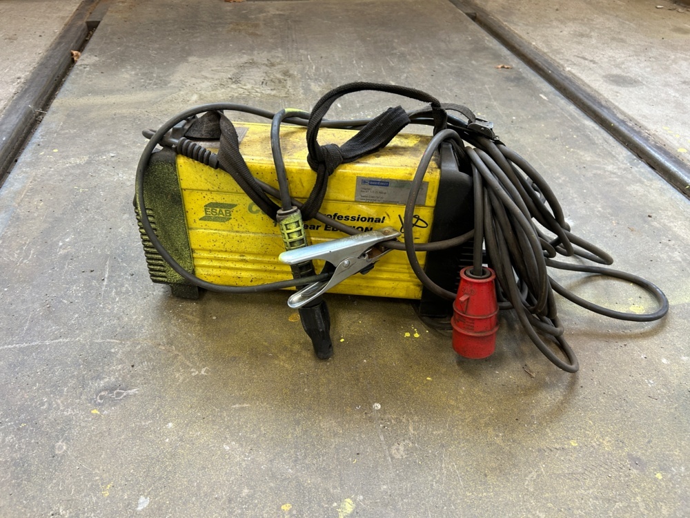1598317-1 Svetsaggregat - ESAB LHN 200