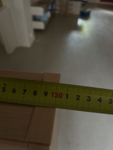 1545088-38 Större samling med möbler, förvaring, leksaker och inredning