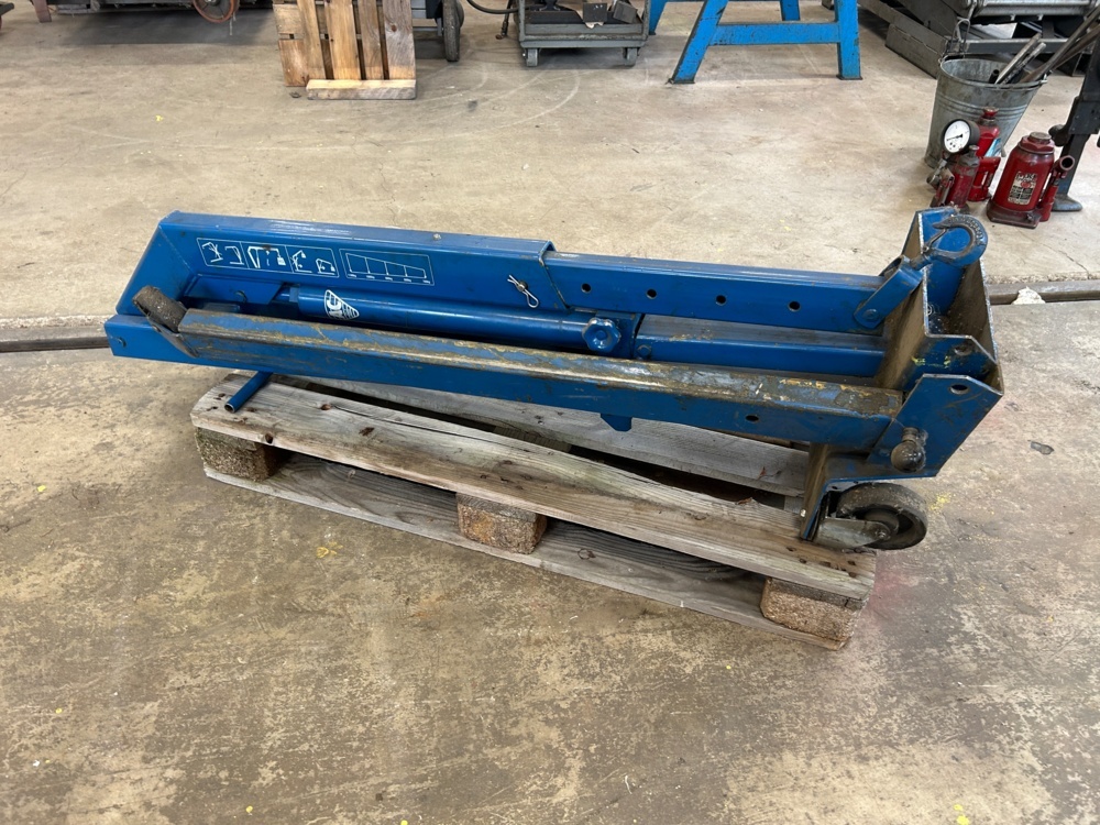1598331-1 Motorlyft på hjul