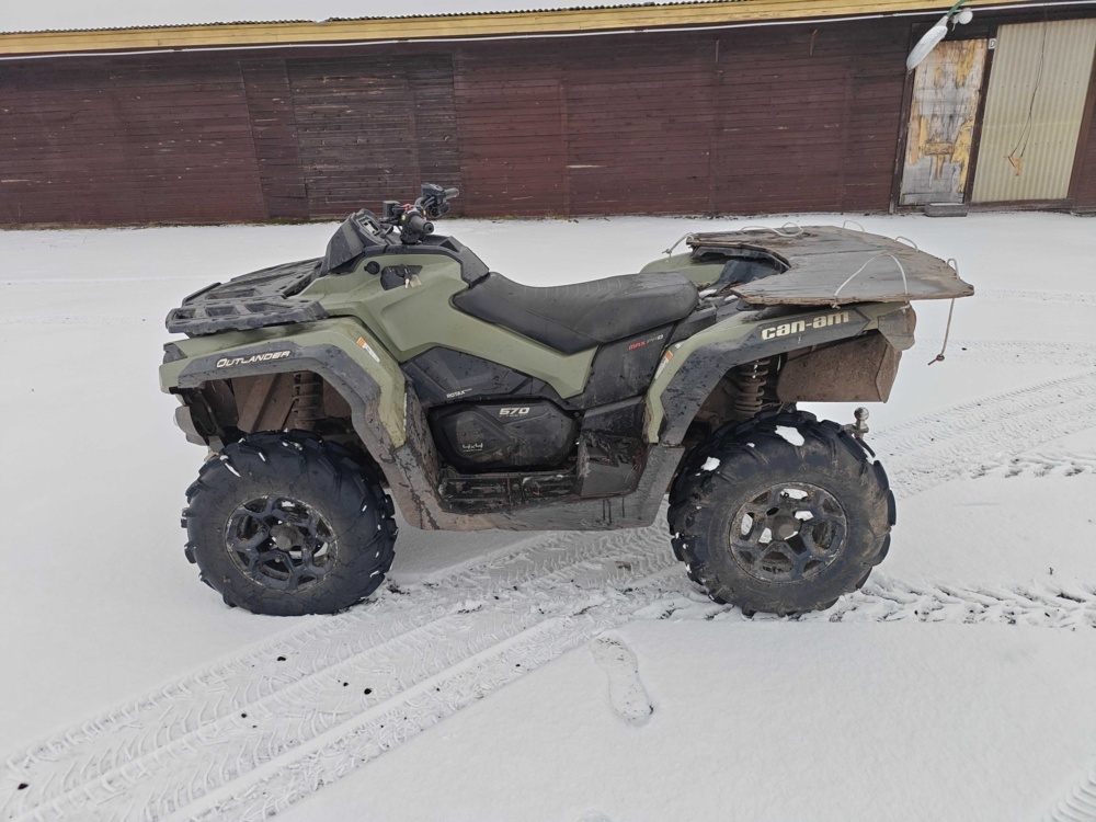 1484614-2 Can-Am Outlander 570 MAX PRO -2019