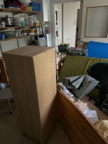 1545093-6 Möbler, husgeråd och övrigt rumsinnehåll