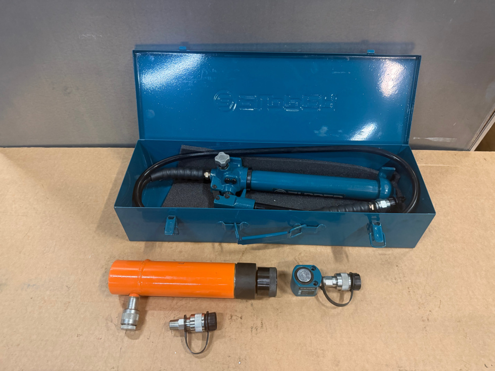 1592861-1 Hydraulisk handpump & Cylindrar 2st