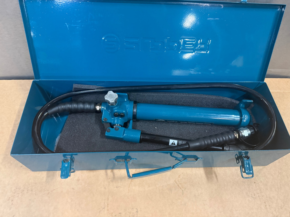 1592861-2 Hydraulisk handpump & Cylindrar 2st