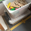 1545100-16 Möbler, leksaker, förvaring och övrigt rumsinnehåll
