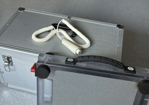 Portable X-ray generator with accessories – Medical ECONET meX+20BT – 2021 – Used a few times