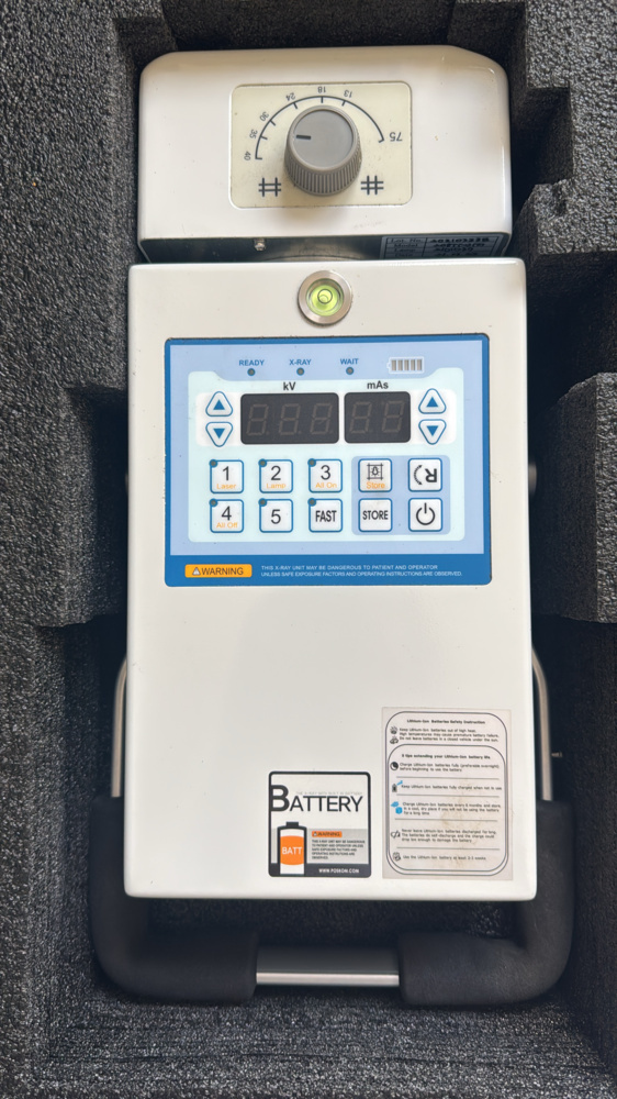 1599054-2 Portabel röntgengenerator med tillbehör – Medical ECONET meX+20BT – 2021 – Använd ett fåtal gånger