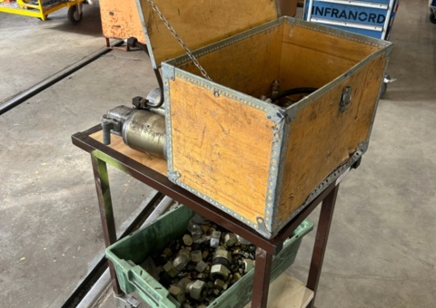 Blandad hydraulik – pumpar och hydraulkopplingar