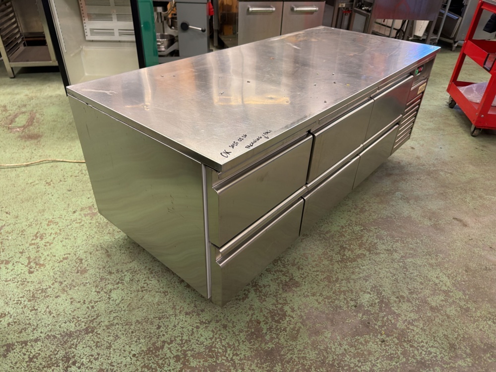 1566479-2 Grillkylbänk - Mercatus U1-1600