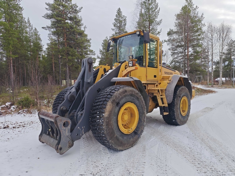 1484620-1 Loader Volvo L110E -2003