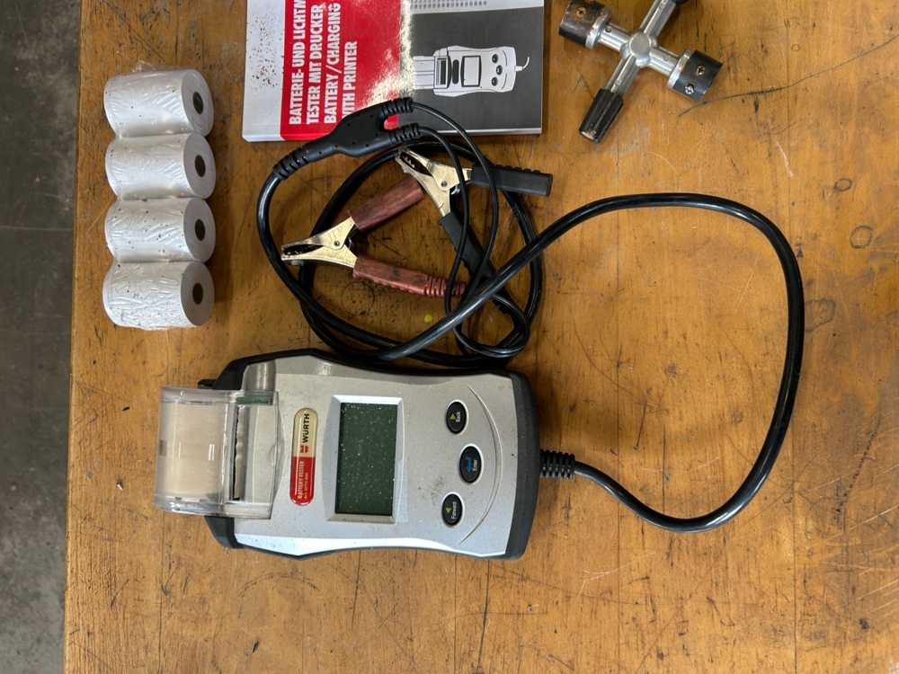 1598390-2 Batteritestare med inbyggd skrivare – Würth