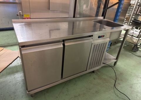 Kylbänk med diskho - Plastmet PS 89 01