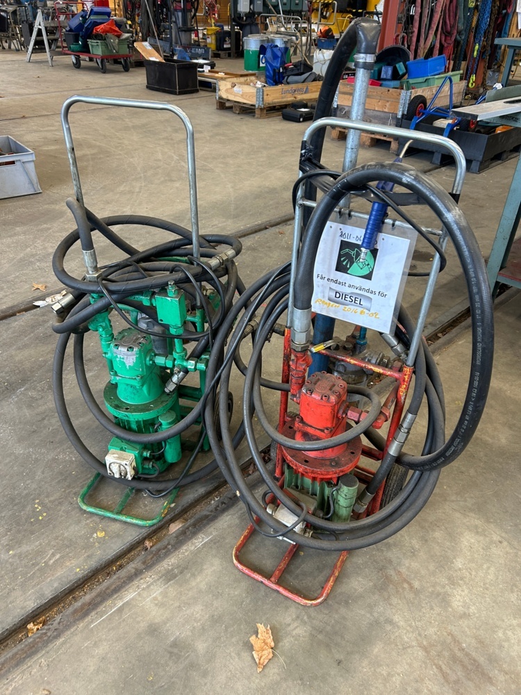 1598415-1 2st hydraulpumpar med elmotor