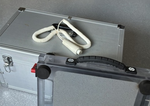 Sale of portable X-ray generator with accessories