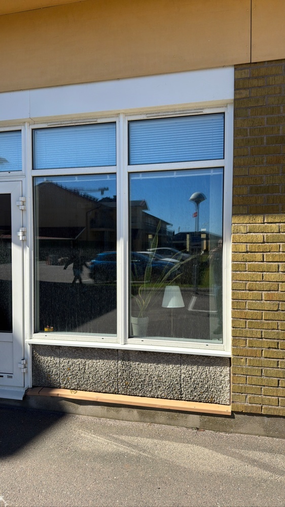 1598828-1 Aluminum-clad wooden windows 10x22 – 9 pcs – H-windows