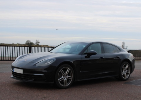 Porsche Panamera 4 PDK, 330hk, 2018 (19228 mil)