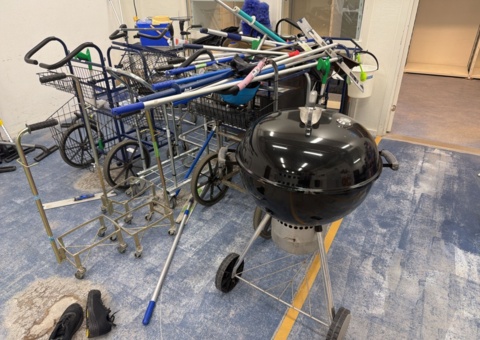Cleaning carts, mop carts, cleaning tools and grill