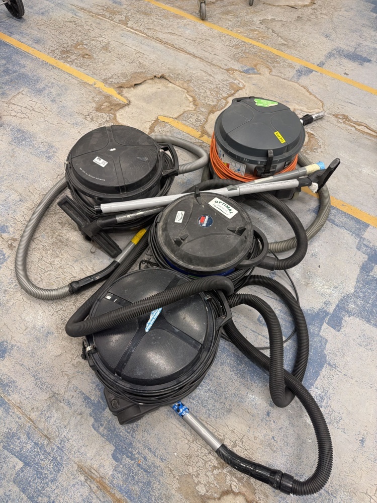 1594750-2 Vacuum cleaners 4 pcs - Electrolux, Nilfisk and others.