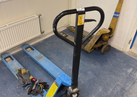 Pallet puller 2 pcs - WFI AB