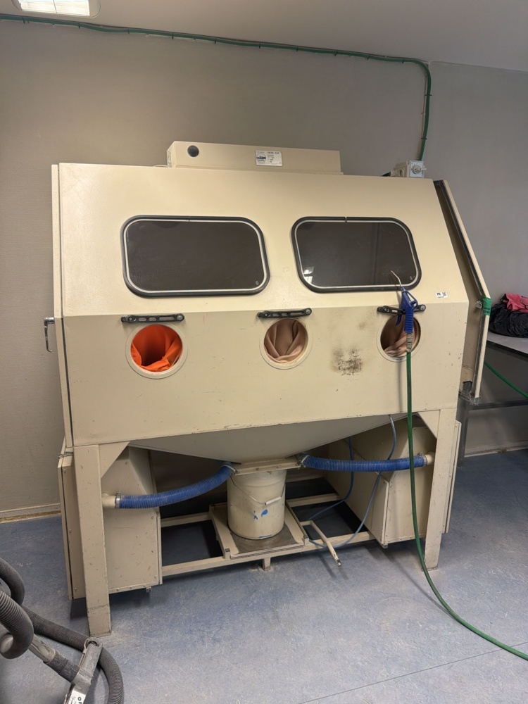 1594764-1 Blasting cabinet - ILB-Maskiner Development AB ILB 500R