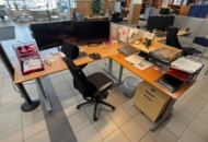 1575013 Office furniture - Desks, screens, dressers, etc.