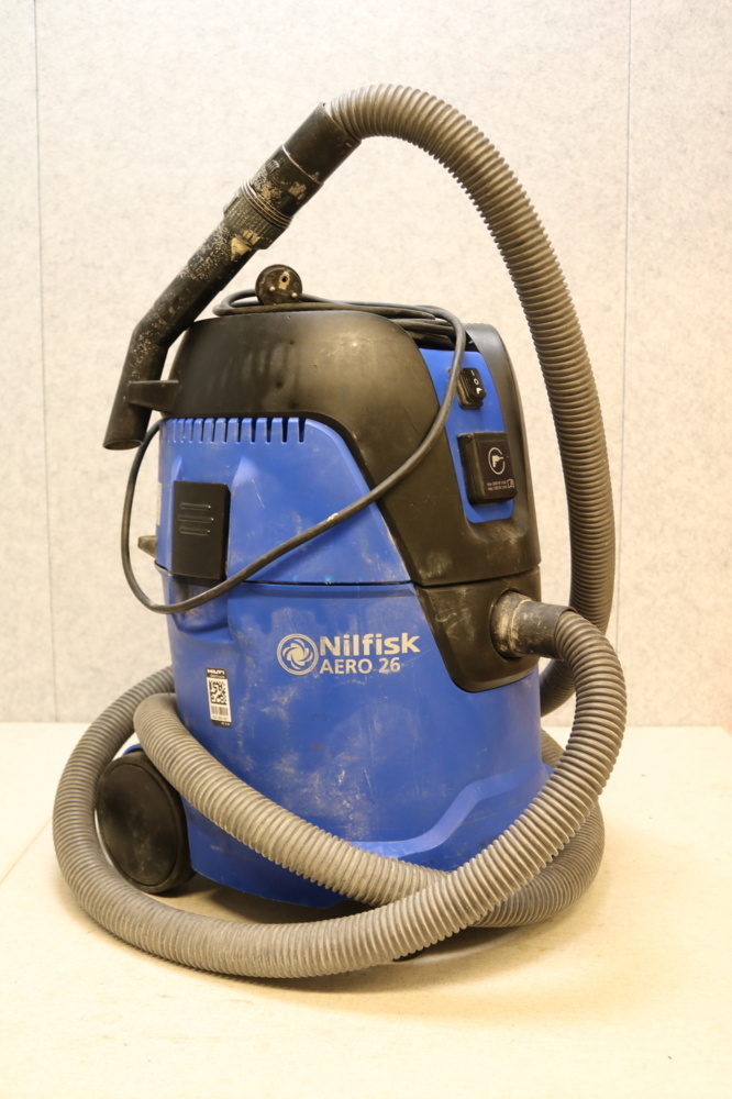 1515282-1 Heavy duty vacuum cleaner Nilfisk Aero26