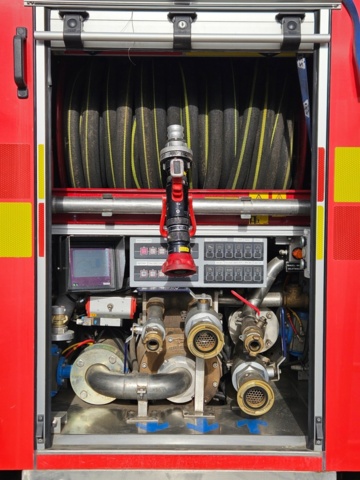 1368484-26 Fire truck / extinguishing truck – Mercedes-Benz 976.01 -2011