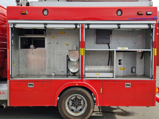 1368484-31 Fire truck / extinguishing truck – Mercedes-Benz 976.01 -2011