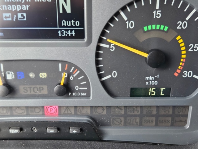 1368484-54 Fire truck / extinguishing truck – Mercedes-Benz 976.01 -2011