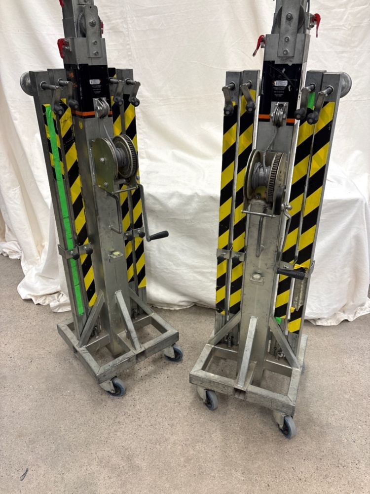 1588722-2 2st VMB-076Pro Vevstativ Topplyft, varav 1 st behöver wirebyte