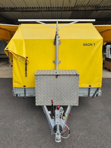 1368485-6 Trailer with flushing equipment - Rekotrailer Reko 1500 E -2000