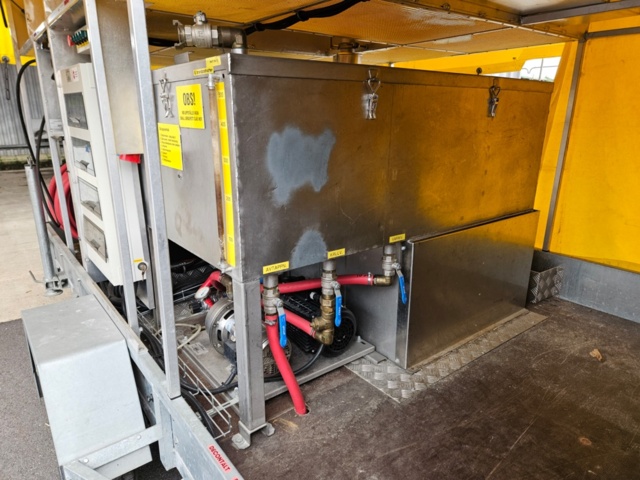 1368485-20 Trailer with flushing equipment - Rekotrailer Reko 1500 E -2000