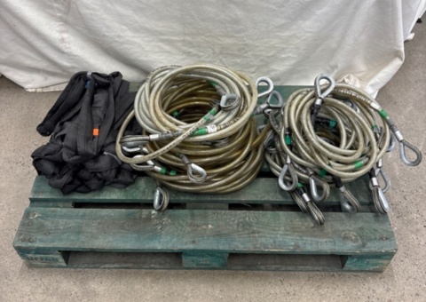 Stållinestroppar 1T/2m 10 st + 1T/4m PVC-hölje 10 st + 10st slings 1,5m